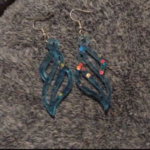 Disney seashell earrings